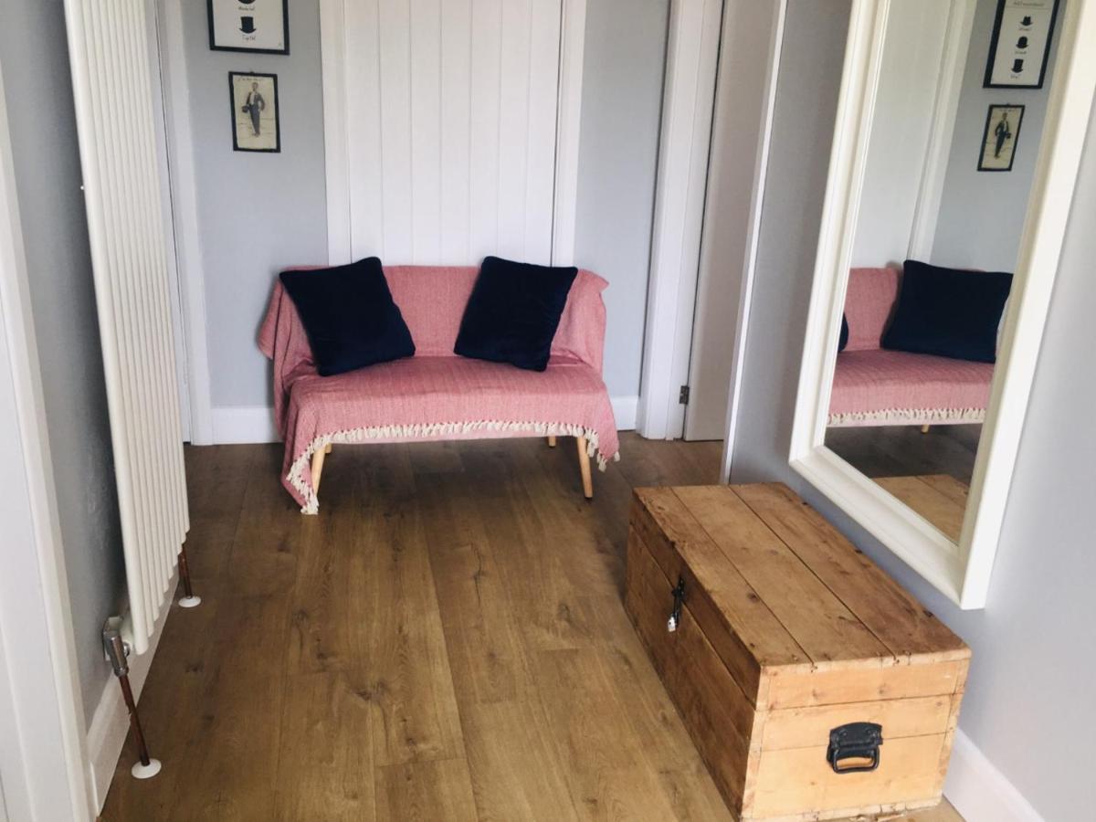 Stylish holiday let in central Broadstairs Appartement Buitenkant foto